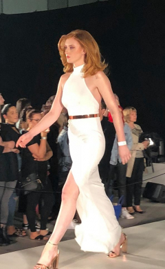 Model L'Oreal Colour Trophy Johnson Blythe